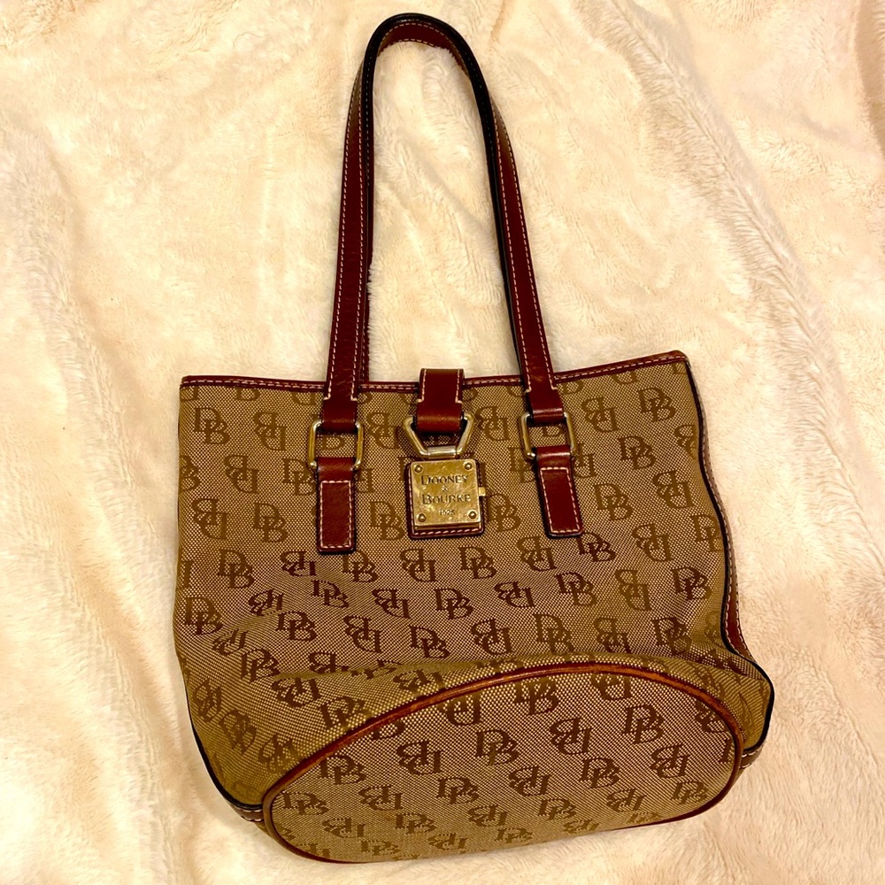 Dooney & Bourke Vintage Bucket Shoulder Bag
